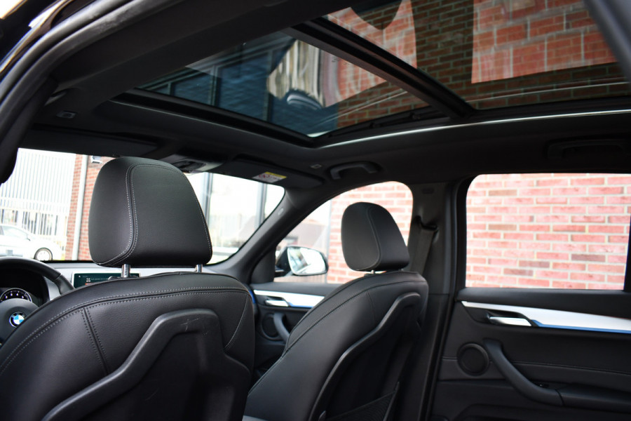BMW X1 xDrive25e M-Sport Pano El-zetels Camera Carplay El-klep Shadowline
