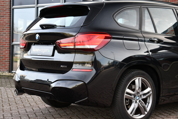 BMW X1 xDrive25e M-Sport Pano El-zetels Camera Carplay El-klep Shadowline
