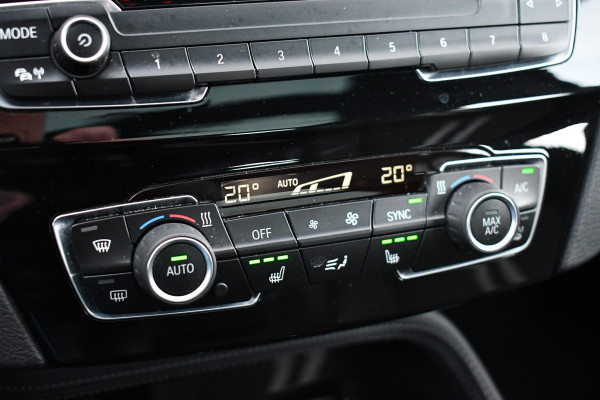 BMW X1 xDrive25e M-Sport Pano El-zetels Camera Carplay El-klep Shadowline