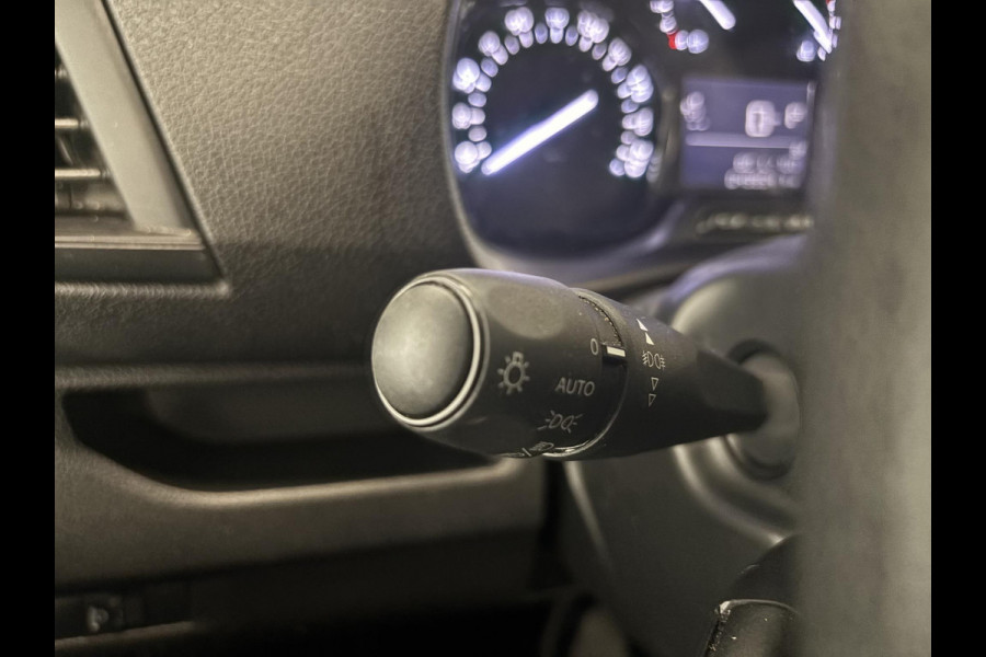Peugeot Expert 2.0 BlueHDI 180PK Automaat Dubbele Cabine Navigatie Airco Camera Cruise control Parkeersensoren Trekhaak