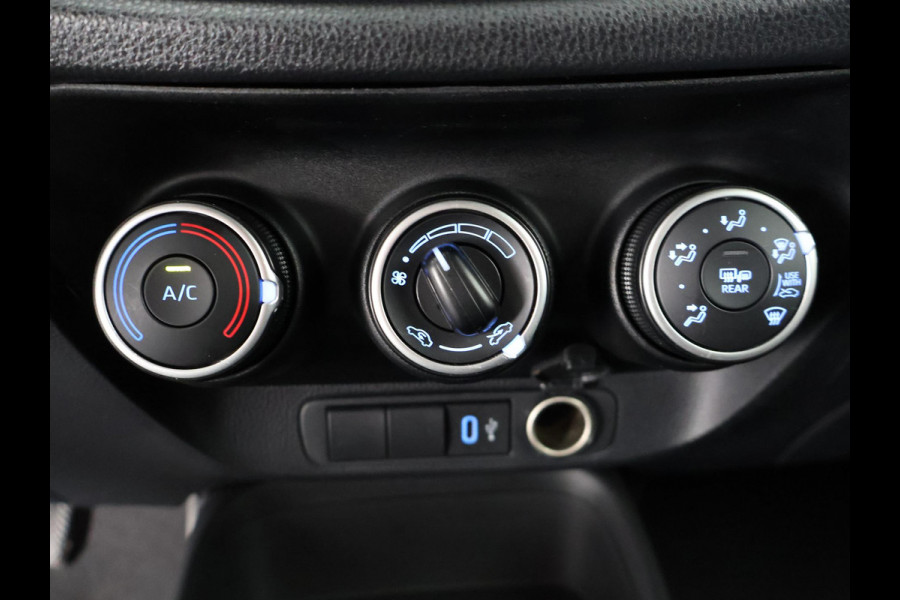 Toyota Aygo X 1.0 VVT-i Play 1e EIG SPECIAL EDITION GARANTIE 10-2034. CARPLAY NAVIGATIE. ADAPTIEVE CRUISE.