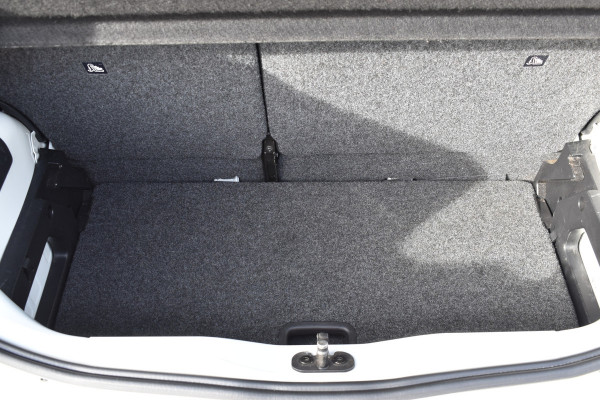 Volkswagen up! 1.0 TSI GTI / Clima / Cruise / Stoelverwarming / 17"LM / PDC / DAB