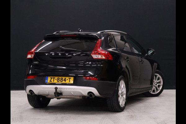 Volvo V40 Cross Country 1.5 T3 Polar+ Luxury [TREKHAAK,HARMAN KARDON, PANORAMADAK, KEYLESS ENTRY, CAMERA, VOL LEDER, STOELVERWARMING, NIEUWSTAAT]