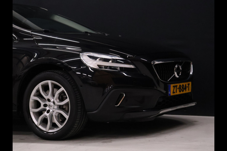 Volvo V40 Cross Country 1.5 T3 Polar+ Luxury [TREKHAAK,HARMAN KARDON, PANORAMADAK, KEYLESS ENTRY, CAMERA, VOL LEDER, STOELVERWARMING, NIEUWSTAAT]