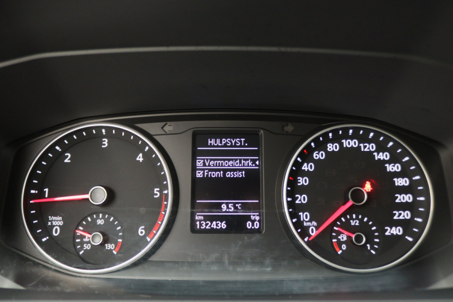 Volkswagen Transporter 2.0 TDI DSG 150 PK Lang Highline 5-Zits, Camera, ACC, LED, Apple Carplay, Verwarmde Voorruit, Trekhaak, 18''