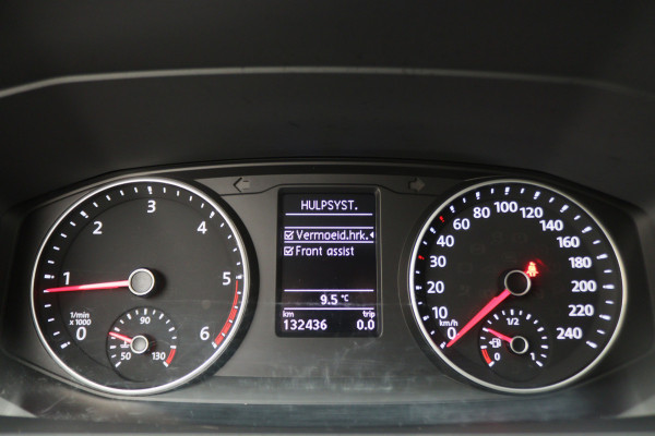 Volkswagen Transporter 2.0 TDI DSG 150 PK Lang Highline 5-Zits, Camera, ACC, LED, Apple Carplay, Verwarmde Voorruit, Trekhaak, 18''