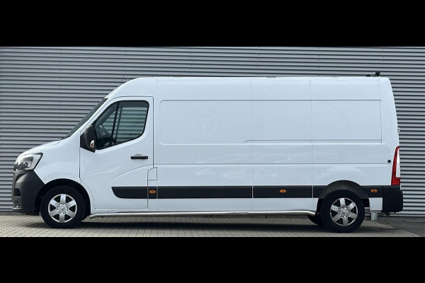 Renault Master T35 2.3 dCi 135 L3H2 LEES TEKST!