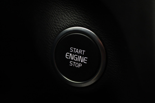 Volvo XC40 1.5 T4 Plug-in Hybrid Inscription Expression Climate, Cruise, Camera, Apple Carplay, DAB, PDC, LED, 18''