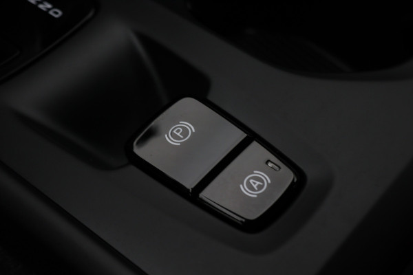 Volvo XC40 1.5 T4 Plug-in Hybrid Inscription Expression Climate, Cruise, Camera, Apple Carplay, DAB, PDC, LED, 18''