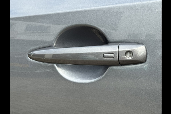 Nissan QASHQAI 1.5 e-Power Business Premium Adaptive cruise 360 camera Pano Verwarmde stoelen/-voorruit/-stuur Apple / Android