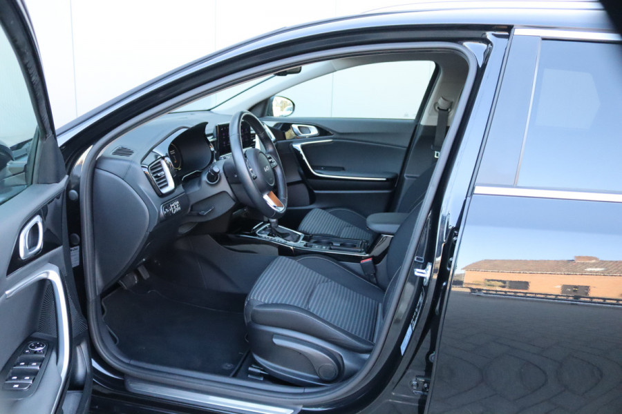 Kia Ceed Sportswagon 1.6 GDI PHEV DynamicPlusLine 7jr.-garantie/Gr.-Navigatie/Camera/Navigatie/Winter-pack/Elektr.-klep