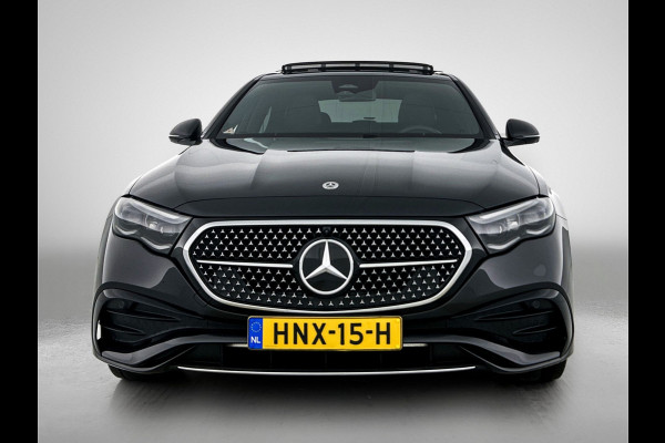 Mercedes-Benz E-Klasse 300 e Sport Edition AMG Line | Panorama Schuif-Kanteldak | Distronic | Lederen bekleding | Alarm | Parkeerpakket met 360°-camera | 20 Inch AMG Velgen. Inclusief 24 maanden MB Certified garantie voor Europa.