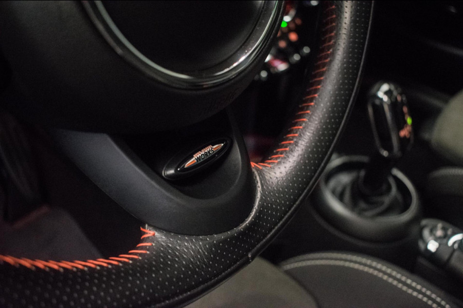 MINI Mini 1.5 Cooper Dalston John Cooper Works Edition ORG NL [ Panoramadak Harman Kardon HUD Digital Dash Alcantara ]