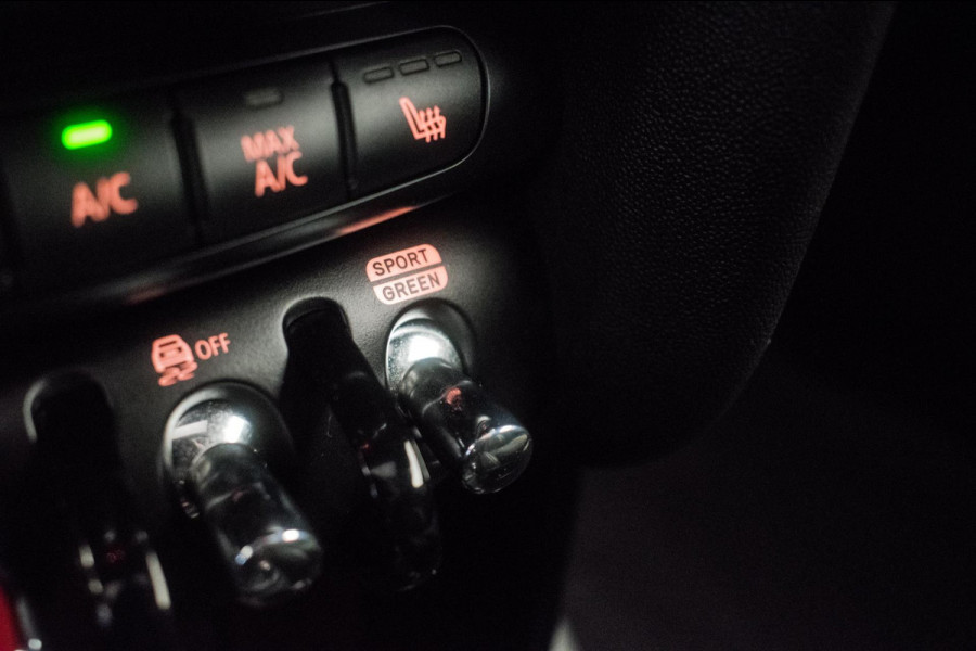 MINI Mini 1.5 Cooper Dalston John Cooper Works Edition ORG NL [ Panoramadak Harman Kardon HUD Digital Dash Alcantara ]