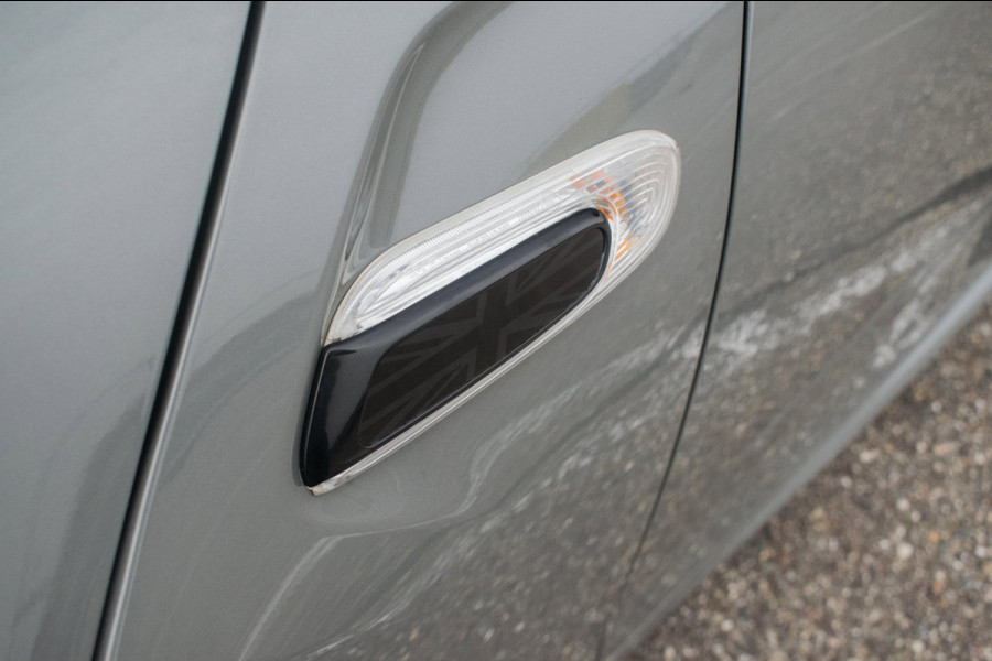 MINI Mini 1.5 Cooper Dalston John Cooper Works Edition ORG NL [ Panoramadak Harman Kardon HUD Digital Dash Alcantara ]