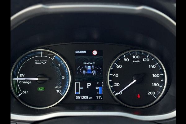 Mitsubishi Eclipse Cross 2.4 PHEV | Apple Carplay, Camera, Stoelverw., Climate, Cruise, Afn. Trekhaak | Dealeronderhouden