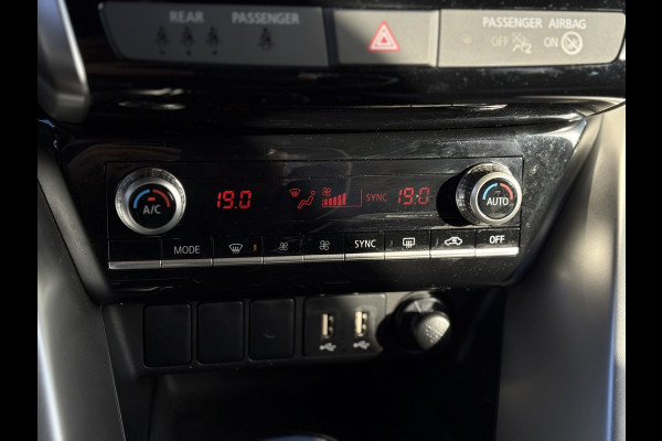 Mitsubishi Eclipse Cross 2.4 PHEV | Apple Carplay, Camera, Stoelverw., Climate, Cruise, Afn. Trekhaak | Dealeronderhouden