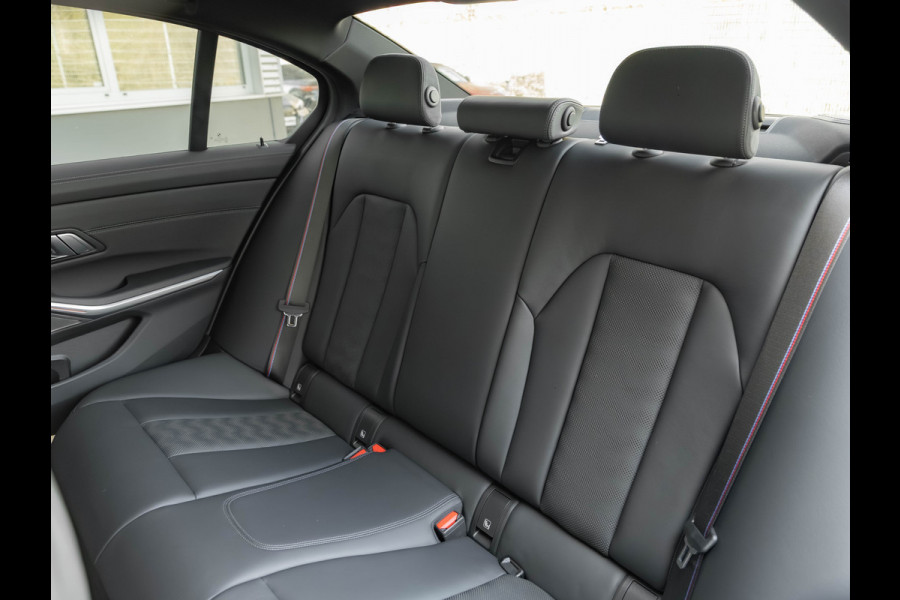 BMW 3 Serie M3 xDrive Competition - Carbon Remmen - 1-Hand - M-Driver Pack
