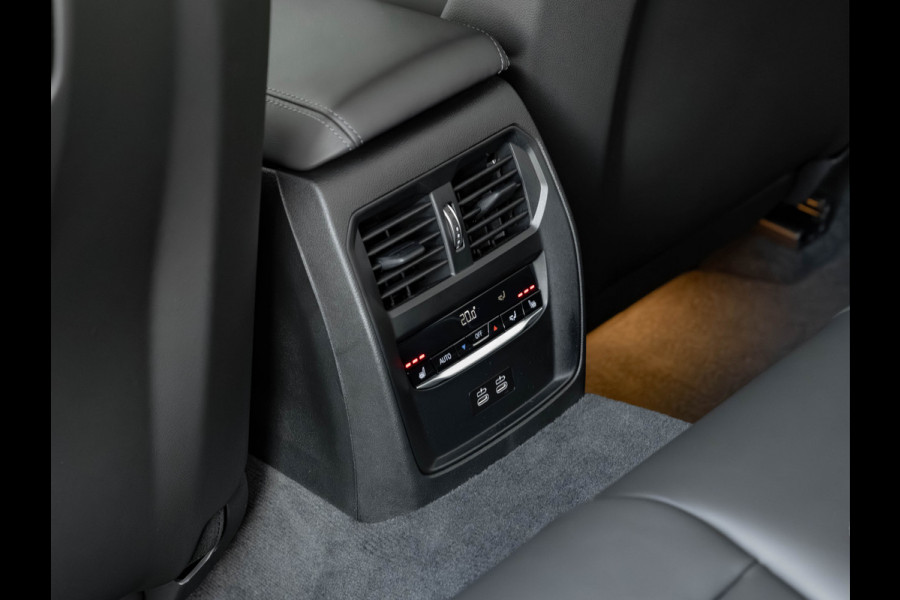 BMW 3 Serie M3 xDrive Competition - Carbon Remmen - 1-Hand - M-Driver Pack