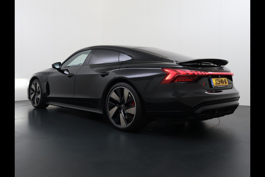 Audi e-tron GT RS 93 kWh VAN € 84.900,- VOOR € 74.877,- UW LENTEVOORDEEL € 10.023,-! | SOH 100%!!!!| PANO | 21 INCH | STOELVENTILATIE & MASSAGE | BANG & OLUFSEN | 360 CAMERA | ADAPTIVE AIR SUSPENSION | LASER  MATRIX LED KOPLAMPEN | VIERWIELBESTURING | HEAD-UP DISPLAY | ADAPTIEVE CRUISE | RIJKLAAR MET 12 MND BOVAG GARANTIE