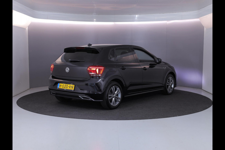 Volkswagen Polo 1.0 TSI Highline Business R 95 pk | Navigatie | Parkeersensoren (Park assist) | Autom. airco | Adaptieve cruise control | Voll. digitaal instrumentenpaneel |