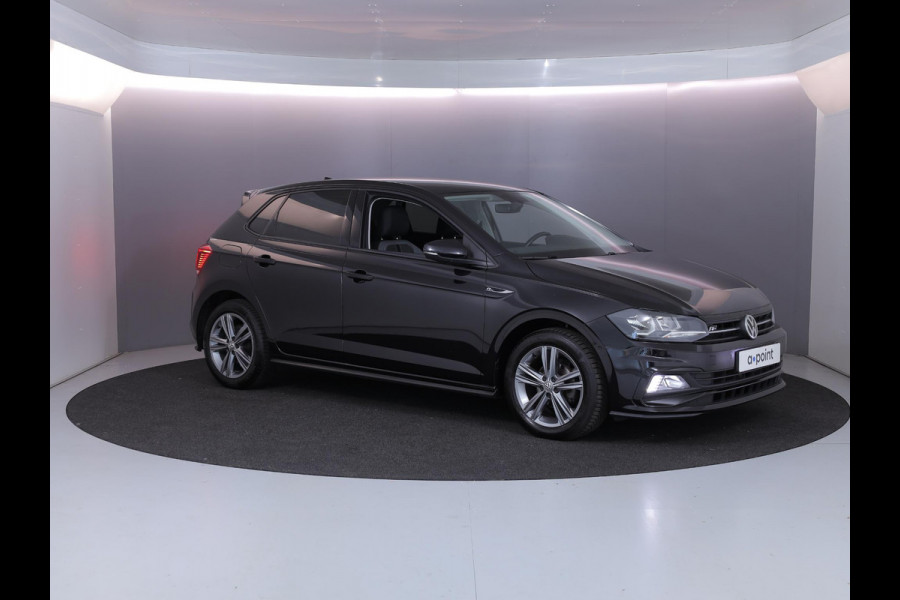 Volkswagen Polo 1.0 TSI Highline Business R 95 pk | Navigatie | Parkeersensoren (Park assist) | Autom. airco | Adaptieve cruise control | Voll. digitaal instrumentenpaneel |