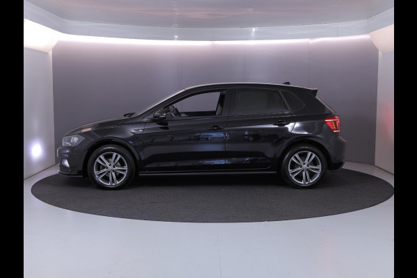 Volkswagen Polo 1.0 TSI Highline Business R 95 pk | Navigatie | Parkeersensoren (Park assist) | Autom. airco | Adaptieve cruise control | Voll. digitaal instrumentenpaneel |