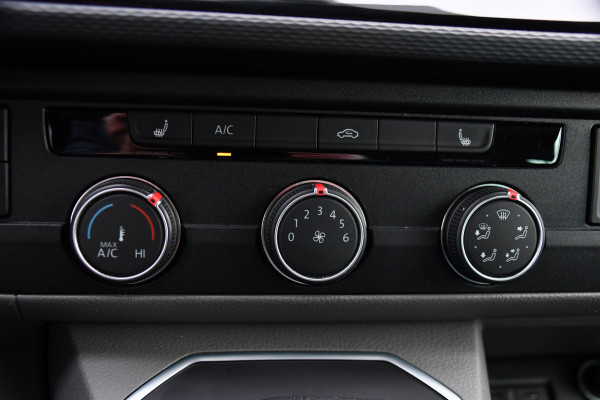 Volkswagen Transporter 2.0 TDI L2H1 30 DC Bulli Virtual, Adaptieve Cruise, Camera, Carplay, LED, Elektrische deur, Standkachel, Stoelverwarming, Trekhaak, Uniek!