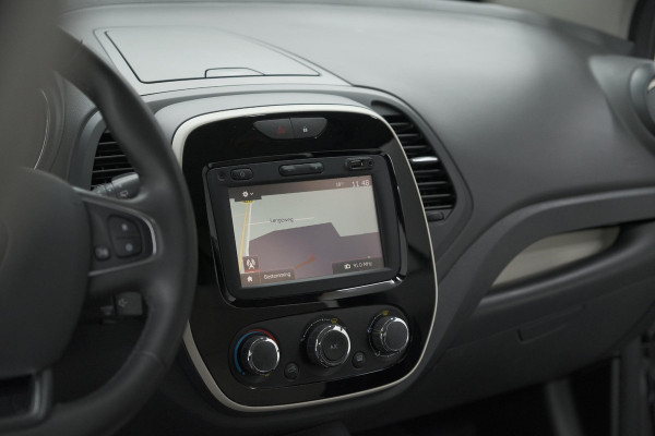 Renault Captur TCe 90 Bose | Trekhaak | Camera | Navigatie | Parkeersensoren
