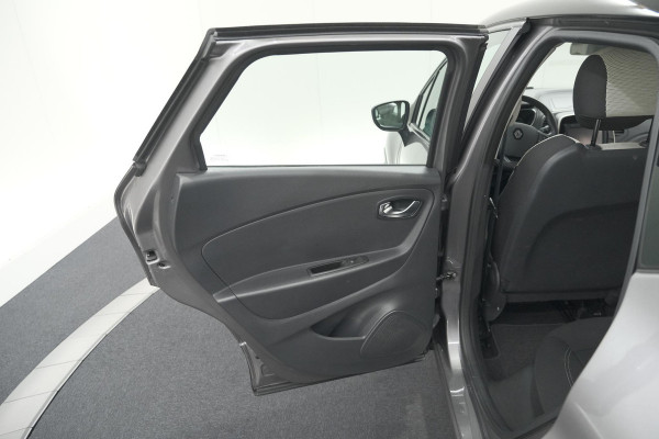 Renault Captur TCe 90 Bose | Trekhaak | Camera | Navigatie | Parkeersensoren