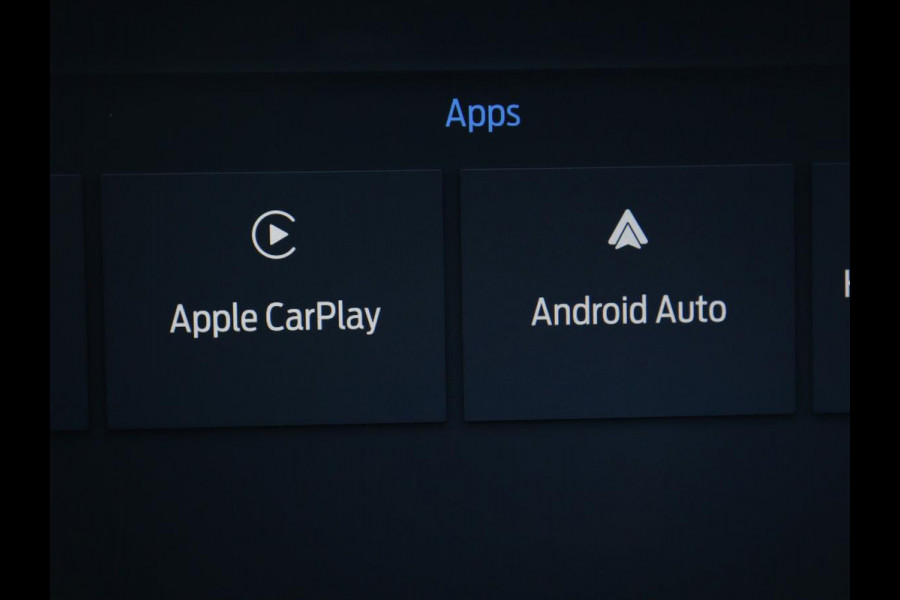 Ford Focus 1.0 EcoBoost ST Line X | Carplay | Camera | Keyless | Full LED | Navigatie | Climate control | Sportstoelen | Parkeerhulp | Bluetooth | Cruise control