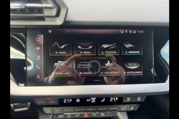 Audi A3 Sportback 40 TFSI e Edition S-line,Leder/Alcantara,Virtueel/Camera,Carplay,Navigatie,Cruisecontrol