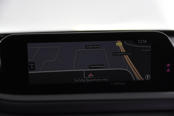 Mazda CX-30 2.0 e-SkyActiv-X M Hybrid Comfort *1ste Eigenaar*Navigatie*Parkassist*Stoelverwarming*