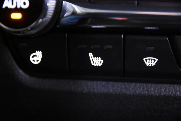 Mazda CX-30 2.0 e-SkyActiv-X M Hybrid Comfort *1ste Eigenaar*Navigatie*Parkassist*Stoelverwarming*