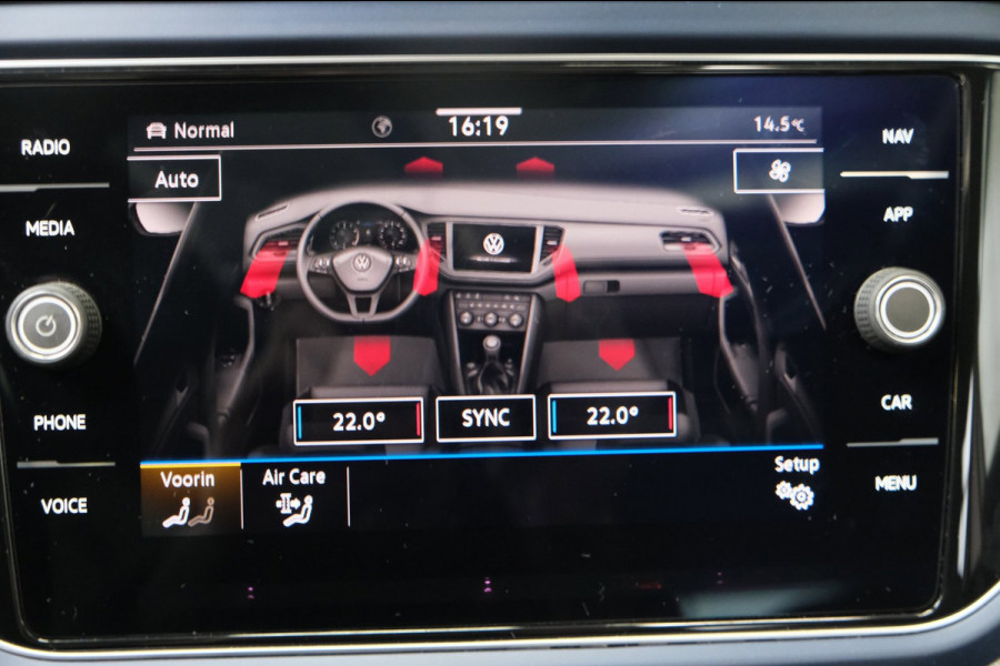 Volkswagen T-Roc 1.5 TSI Sport Business R-Line Automaat - Airco, Cruise, Panodak, Carplay, Virtual Display, PDC, Navi.
