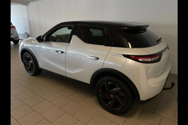 DS DS 3 Crossback 1.2 PureTech Performance Line AIRCO NAVI CRUISE ELEK RAMEN CENT VERG ZWARTE VELGEN PRIVACYGLAS ZEER NETTE AUTO