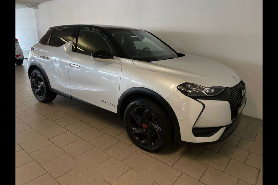 DS DS 3 Crossback 1.2 PureTech Performance Line AIRCO NAVI CRUISE ELEK RAMEN CENT VERG ZWARTE VELGEN PRIVACYGLAS ZEER NETTE AUTO