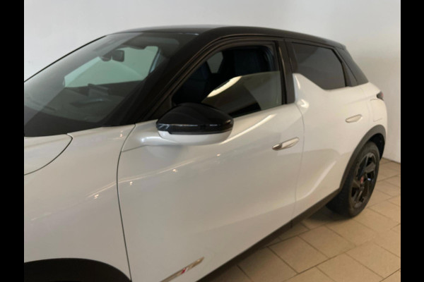DS DS 3 Crossback 1.2 PureTech Performance Line AIRCO NAVI CRUISE ELEK RAMEN CENT VERG ZWARTE VELGEN PRIVACYGLAS ZEER NETTE AUTO