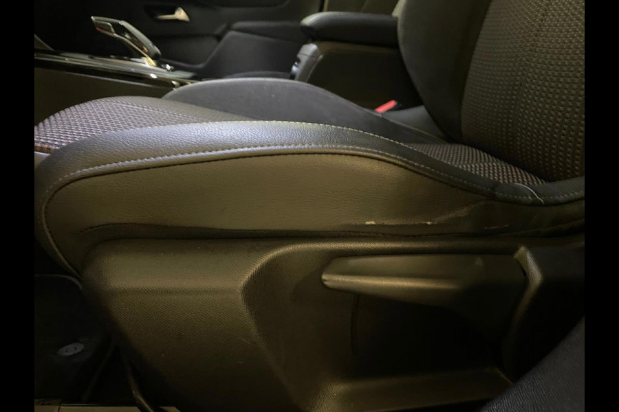 DS DS 3 Crossback 1.2 PureTech Performance Line AIRCO NAVI CRUISE ELEK RAMEN CENT VERG ZWARTE VELGEN PRIVACYGLAS ZEER NETTE AUTO