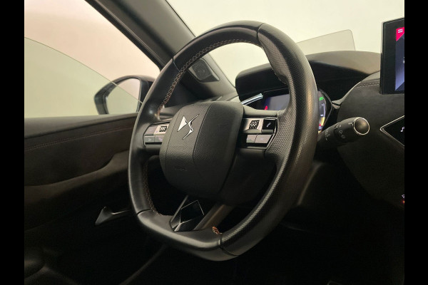 DS DS 3 Crossback 1.2 PureTech Performance Line AIRCO NAVI CRUISE ELEK RAMEN CENT VERG ZWARTE VELGEN PRIVACYGLAS ZEER NETTE AUTO