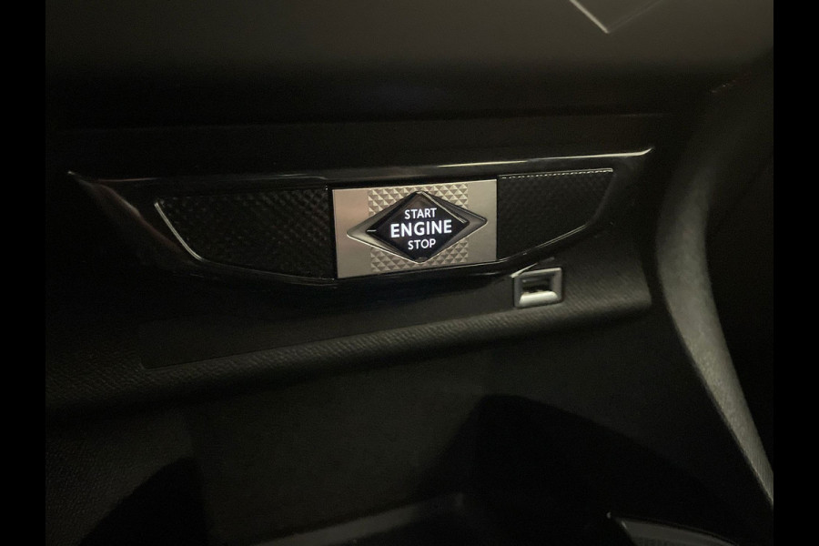 DS DS 3 Crossback 1.2 PureTech Performance Line AIRCO NAVI CRUISE ELEK RAMEN CENT VERG ZWARTE VELGEN PRIVACYGLAS ZEER NETTE AUTO