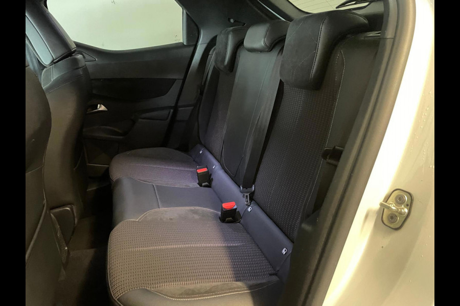 DS DS 3 Crossback 1.2 PureTech Performance Line AIRCO NAVI CRUISE ELEK RAMEN CENT VERG ZWARTE VELGEN PRIVACYGLAS ZEER NETTE AUTO