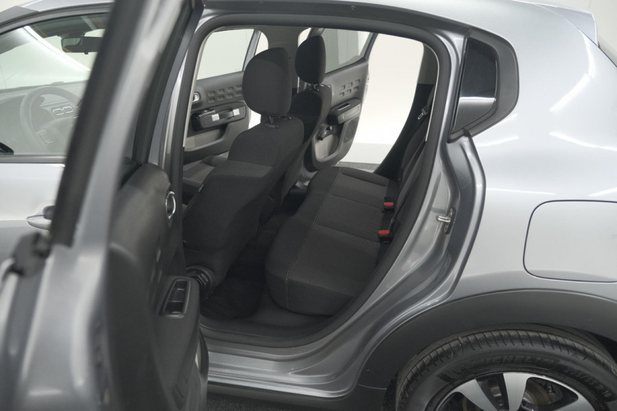 Citroën C3 PureTech 110 EAT6 Max | Parkeersensoren | Apple Carplay | 16 Inch Lichtmetalen Velgen
