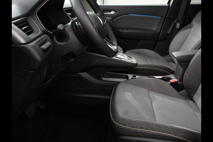 Renault Captur 1.3 TCe Techno 160pk automaat | Climate control | Adaptieve cruise control | Camera | Parkeersensoren | LED | Verwarmde voorstoelen | Stuurverwarming | Navigatie | Apple Carplay/ Android Auto | Keyless