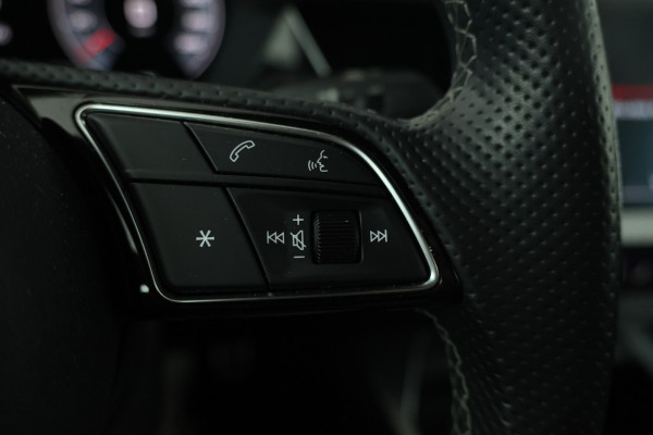 Audi A3 Limousine 30 TFSI S edition S-Line, Volleder, Digital Dash, BOM VOL!!