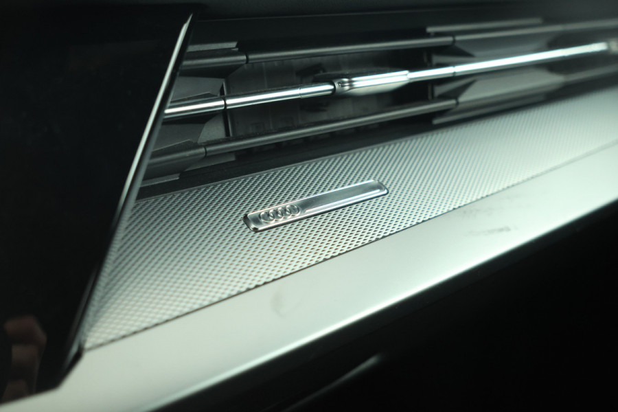 Audi A3 Limousine 30 TFSI S edition S-Line, Volleder, Digital Dash, BOM VOL!!