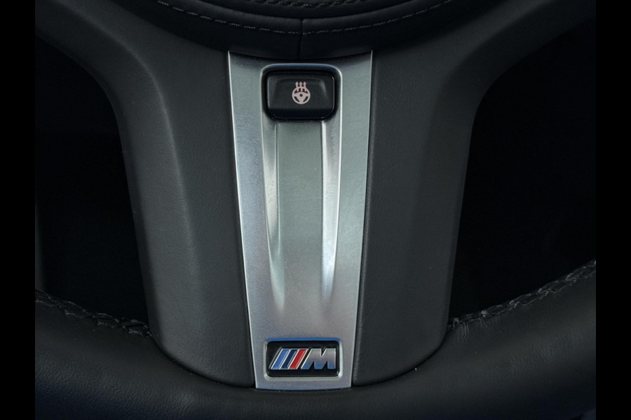 BMW 2 Serie Gran Coupé 220i VAN € 38.900,- VOOR € 35.877,- UW LENTEVOORDEEL € 3.023,-! | M-SPORT| BOMVOL! | HARMAN KARDON| PANO| FROZEN GREY| STOEL+ STUURVERWARMING| DEALER OH. | ORIGINEEL NEDERLANDS| KUIPSTOELEN| LEER | 19 INCH!