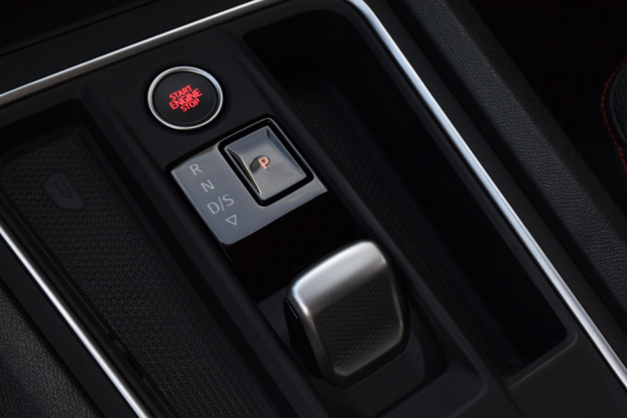 Seat Leon 1.5 eTSI FR|Sfeer|Cam.|ACC|Dealero.h|Carplay