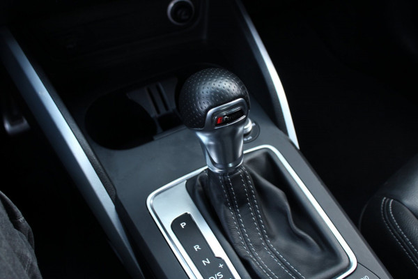 Audi Q2 35 TFSI 150pk CoD Sport S line Edition AUTOMAAT NL-Auto NAP