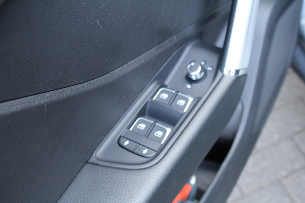 Audi Q2 35 TFSI 150pk CoD Sport S line Edition AUTOMAAT NL-Auto NAP